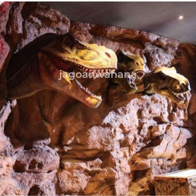 Dinosaur Head Statue