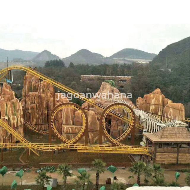 Wahana Roller Coaster