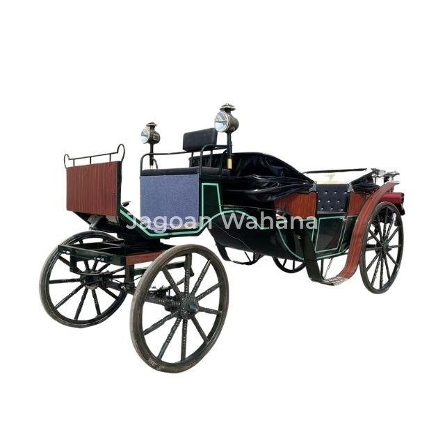 Wooden Classic Carriage